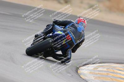 media/Dec-17-2022-SoCal Trackdays (Sat) [[224abd9271]]/Turn 10 Backside (120pm)/